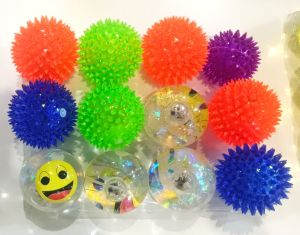 Dog Toy Illuminated Spike Ball