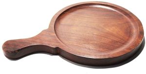 wooden pizza plate