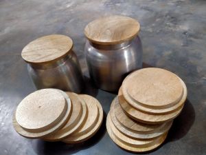 wooden kitchenware