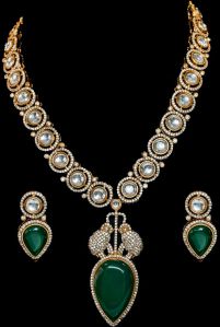 Fancy Paan Necklace Set