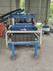 Concrete Brick Making Machine