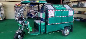 E Rickshaw Loader