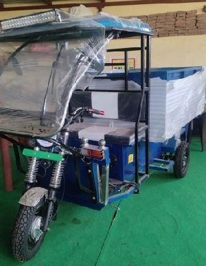 E Rickshaw Loader