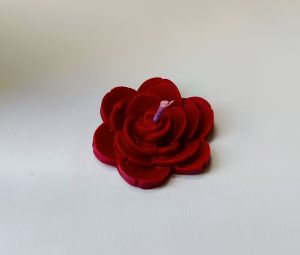 Red Rose Shaped Floating Candle