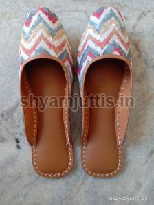 Ladies Beaded Mules Jutti