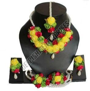 Floral Necklace Set