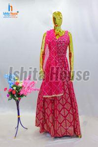 Ladies Sleeveless Rani Pink Cotton Anarkali Suit