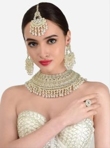 Allure Bridal Jewellery Set