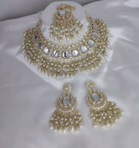 Artificial Kundan Necklace Set