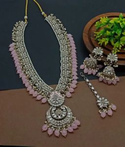 Beaded Pearl Necklace Set