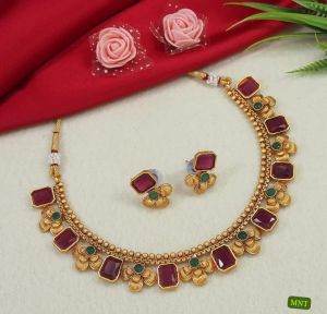 Kundan Gold Necklace