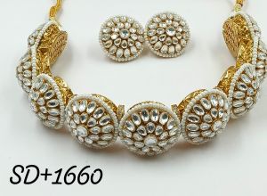 Ladies Fancy Necklace Set