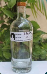 750 ml Taj Liquor Glass Bottle