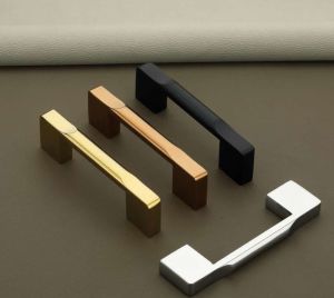 1027 Stainless Steel Cabinet Handle