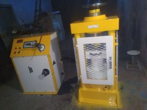 Compression Test Machine 4 Pillar Type