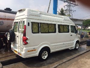 tempo traveller