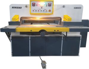 Automatic Paper Cutting Machine SIze 43 Inch Programming