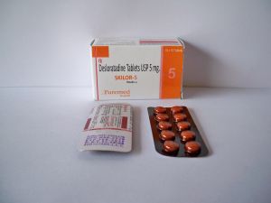 Desloratidine tablets