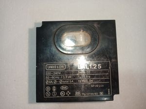 LANDIS & GYR LAL1.25 CONTROL BOX 240V OIL BURNER CONTROLLER