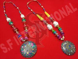 Resin Color Full  Necklaces