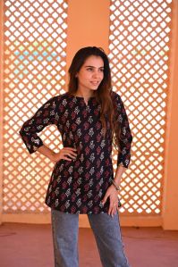 Handblock printed top