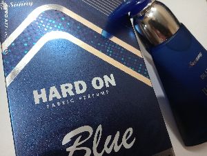 HARD ON BLUE 100ML HANKY SPRAY PERFUME