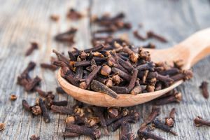 Dry Cloves