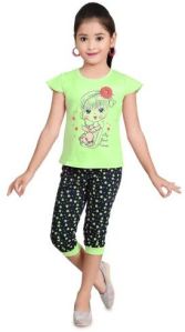 Girls T-Shirt and Capri Set