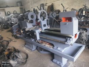 Heavy Duty Lathe Machine