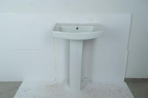 Delta Pedestal Wash Basin