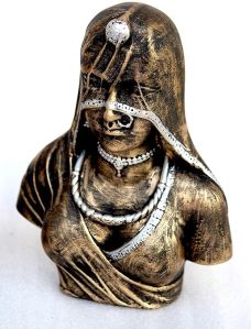 Handcrafted Antique Finish Bani Thani Rani