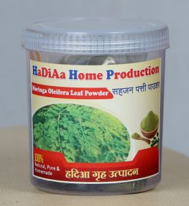 Moringa Oliefera Leaf Powder