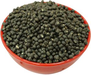 Whole Urad Dal