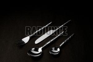 1046 Stainless Steel Dining Ribbed Model Cutlery Set of 4 Pcs