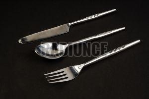 1049 Stainless Steel Designer Cutlery Set of 4 Pcs