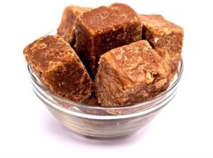 Natural Sugarcane Jaggery Cubes