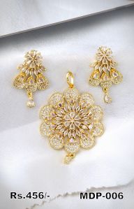 Ladies Artificial Earrings Set