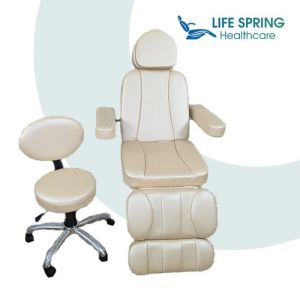 Derma Chair with Detachable Pillow