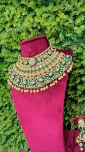 Kundan Jewellery Heavy Necklace Set