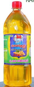 Wood Pressed Groundnut Oil