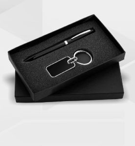 Pen and Keychain Gift Set