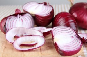 Fresh Red Onion