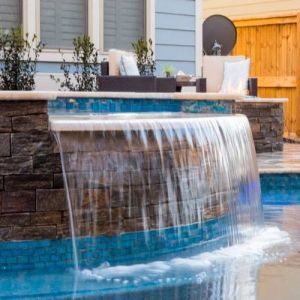 Swimming pool fountain