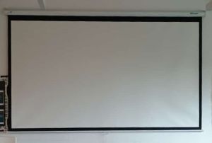 Wall Mount Projector Screen