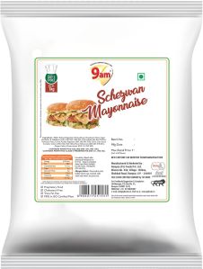 1 Kg Creamooz Schezwan Mayonnaise