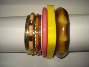 Resin Brass Bangles Set of 8 Pcs