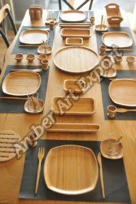 Solid Wood Crockery