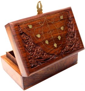 wooden jewelery box