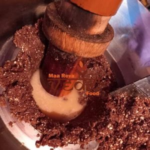 Cold Pressed Groundnut Oil