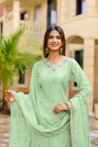 Kanak Kali Embroidered Kurti Set by Mora Couture